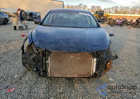 2018 Nissan Altima 2.5 z USA, uszkodzony, nr VIN 1N4AL3AP6JC231158